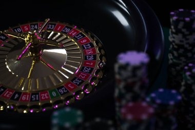 Book of Dead free spins feature with expanding symbol highlighted on meja21